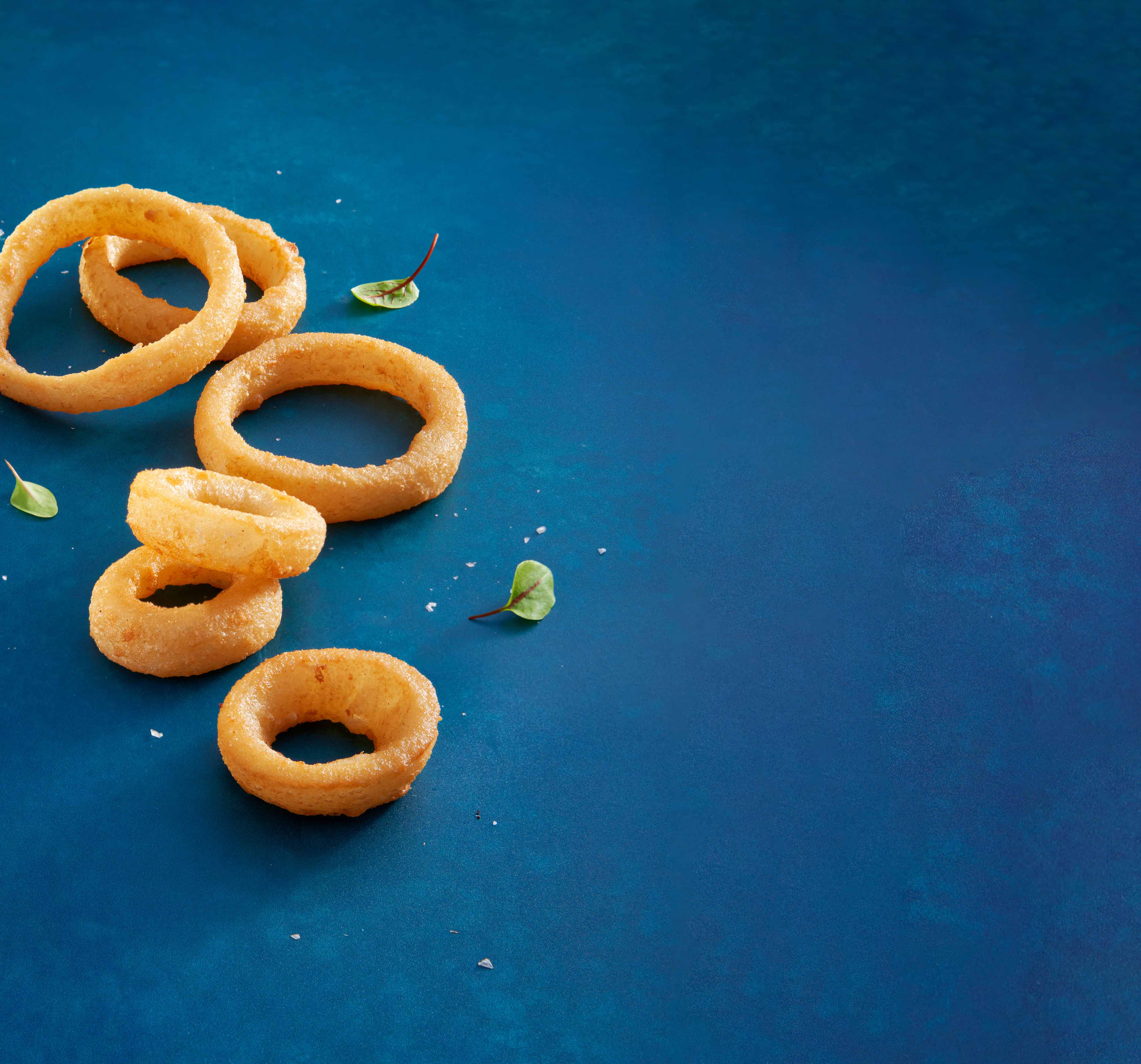 LambWeston_Appetizer_Beer_Battered_rings_V3_Extended-right_CROPPED